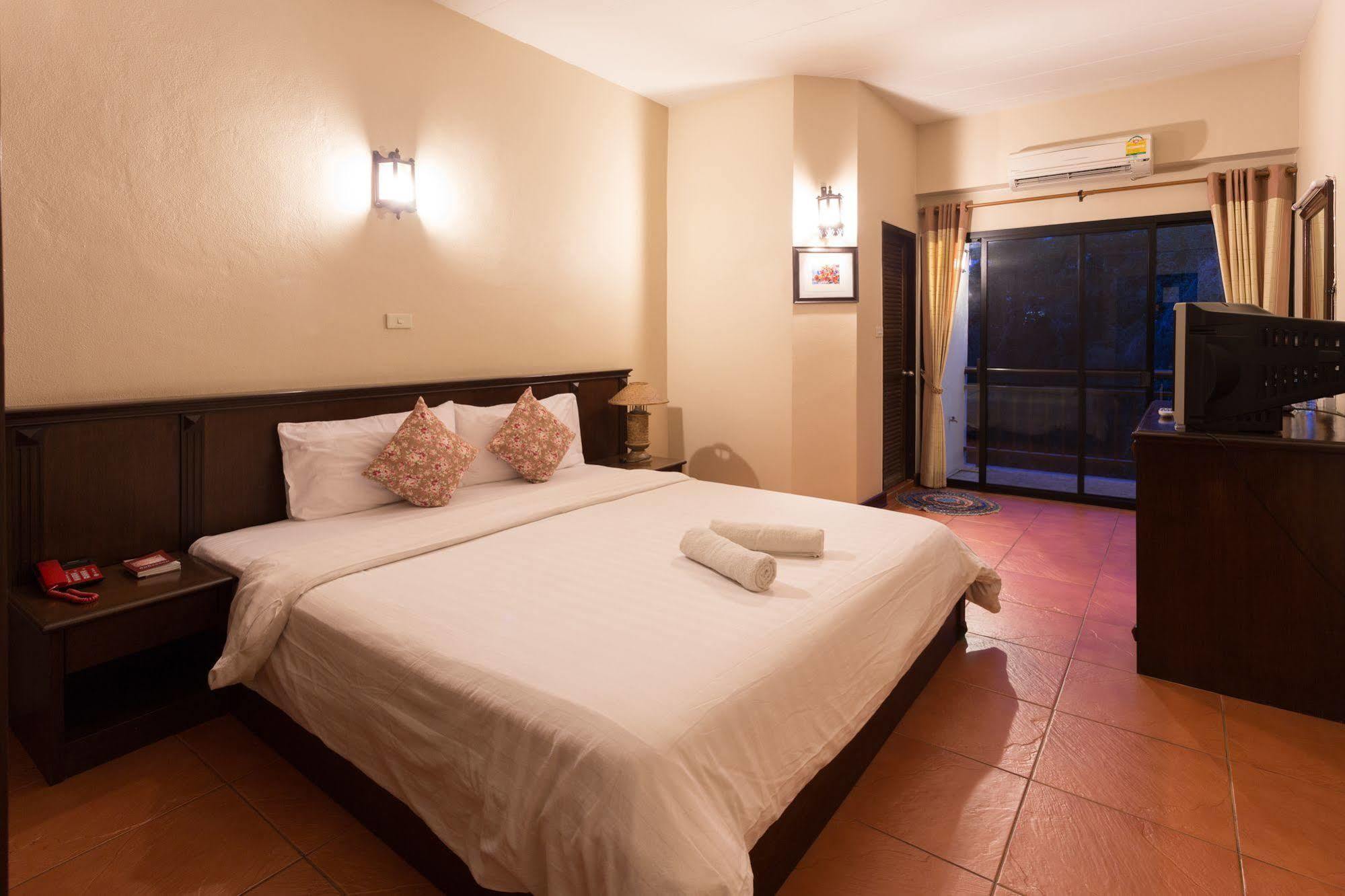 Phaya Inn Lamphun Ngoại thất bức ảnh